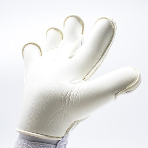 WhiteOut Atlanta96 Pro (2024)